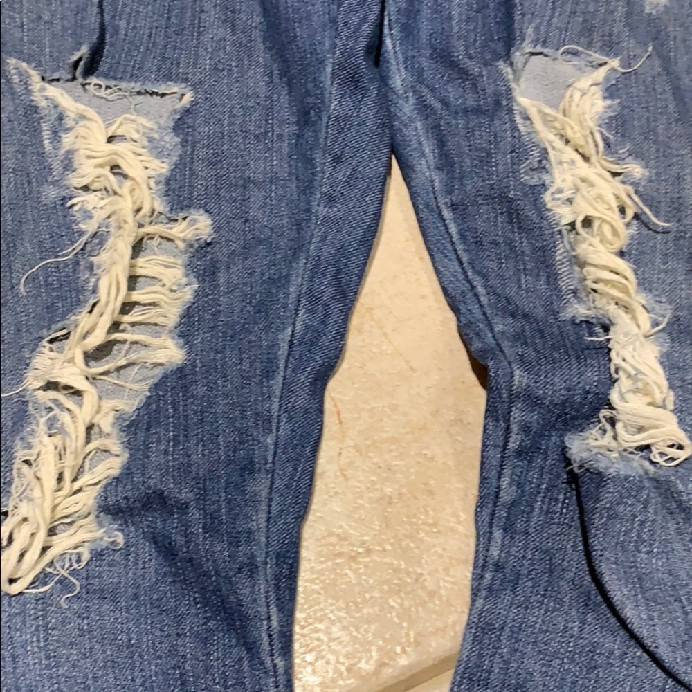 Joe’s Ripped Jeggings - Picture 3 of 5